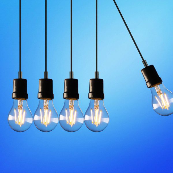 five-bulb-lights-1036936